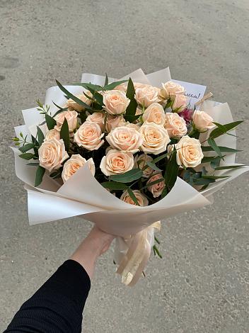 Букет Кремовые розы Латте в Ловлинской